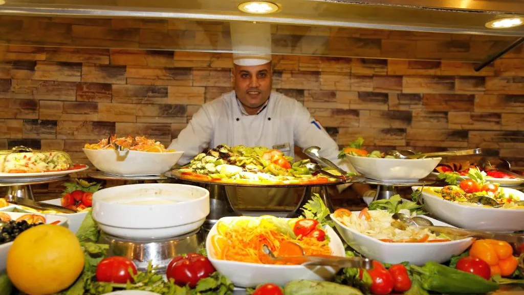 الفندق كورال صن بيتش - سفاجا